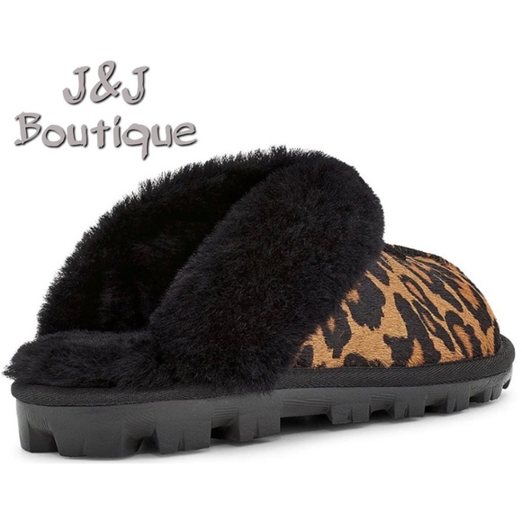 UGG Coquette - Picture 2 of 9